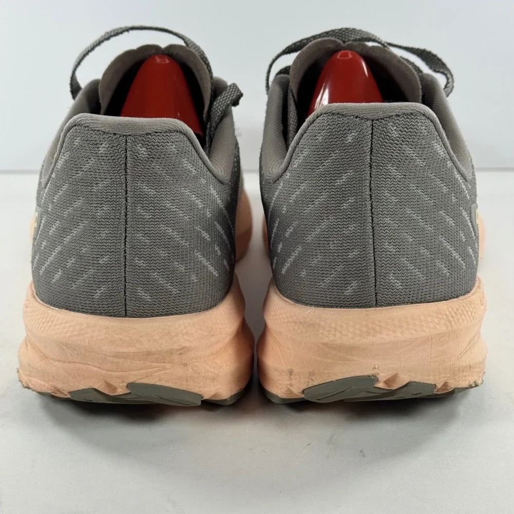 Brooks Launch 10 Women's Running Shoes‎ Grey Peach Size 9.5 Athletic Sneakers